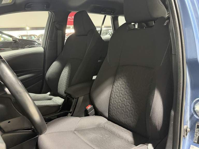 Toyota Corolla-touring-sports thumbnail 35