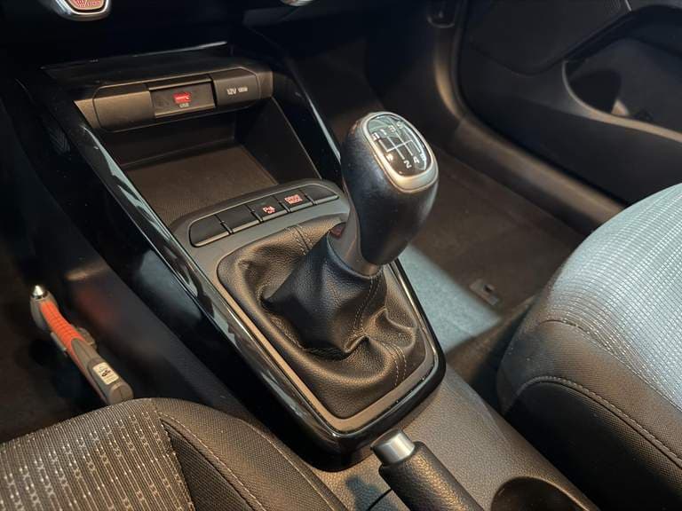 Kia Stonic thumbnail 44