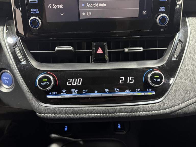 Toyota Corolla thumbnail 50