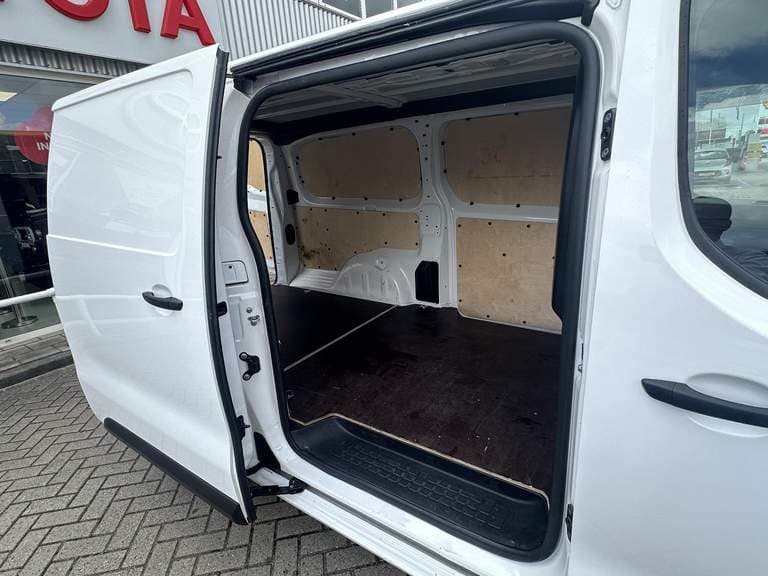 Toyota Proace thumbnail 32