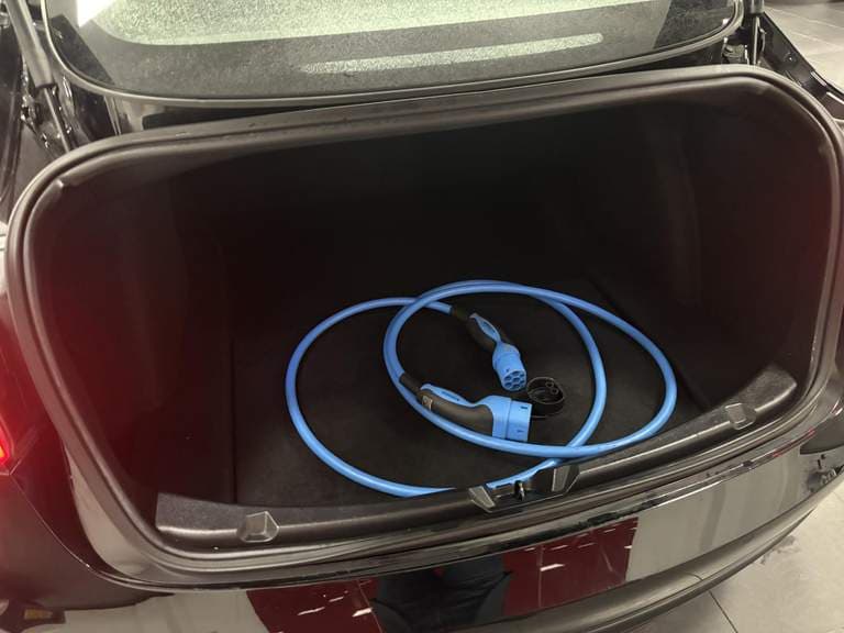 Tesla Model-3 thumbnail 50