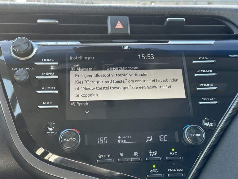 Toyota Camry thumbnail 54