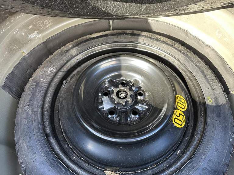 Toyota Camry thumbnail 70