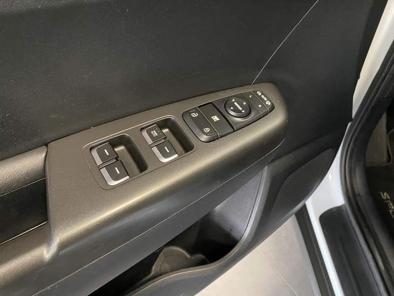 Kia Sportage thumbnail 34