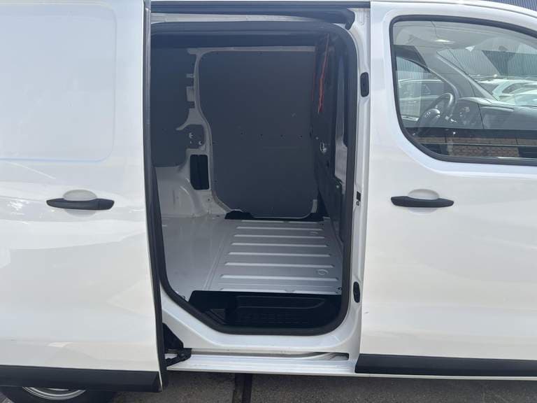 Toyota Proace thumbnail 35