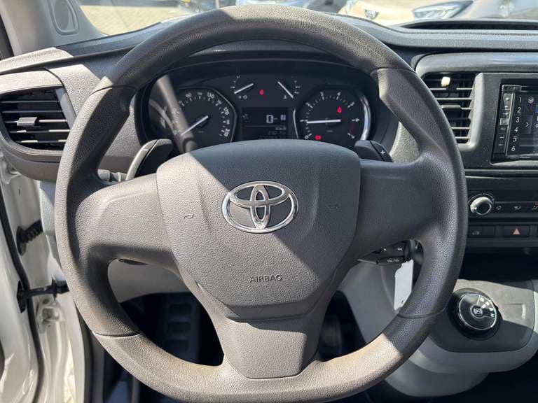Toyota Proace thumbnail 26