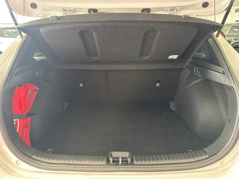 Kia Ceed thumbnail 52