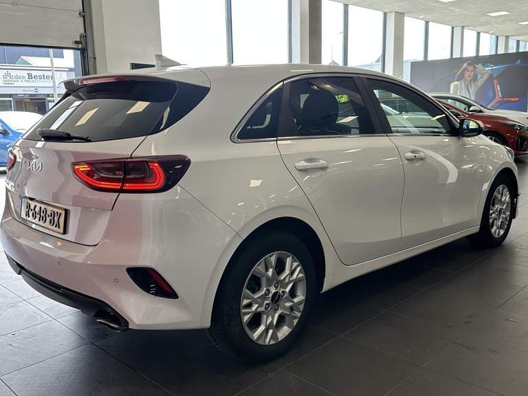 Kia Ceed thumbnail 58