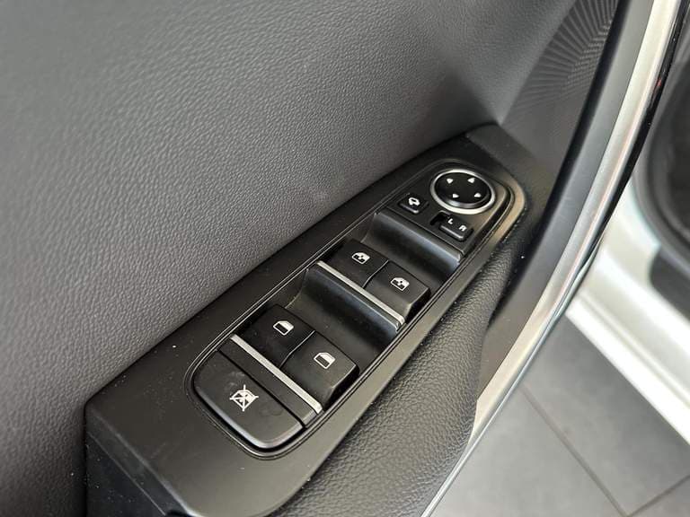 Kia Ceed thumbnail 33