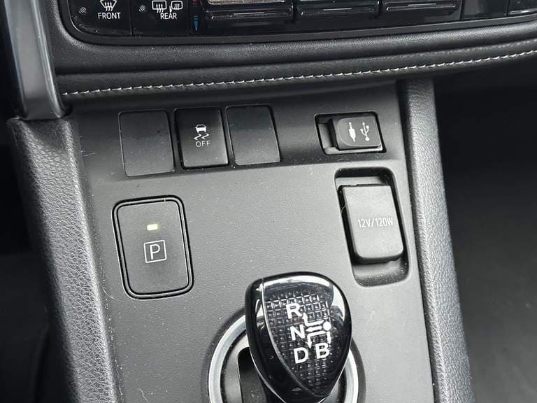 Toyota Auris thumbnail 56