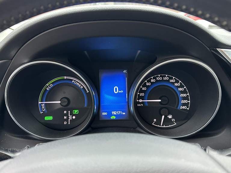 Toyota Auris thumbnail 42