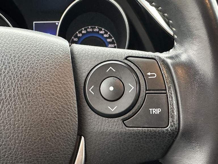 Toyota Auris thumbnail 44