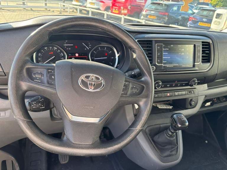 Toyota Proace thumbnail 31