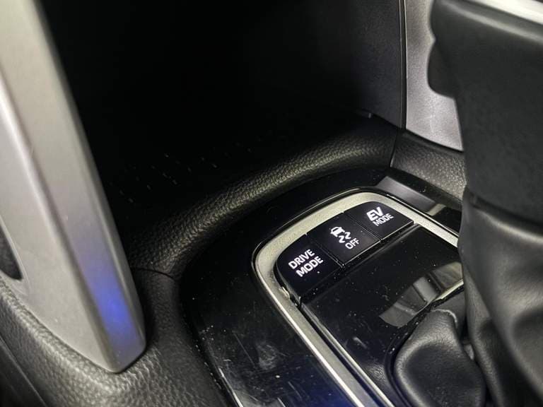 Toyota Corolla-cross thumbnail 47