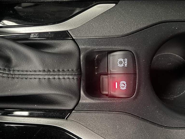 Toyota Corolla-cross thumbnail 48