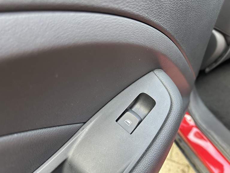 Mg Zs-ev thumbnail 54