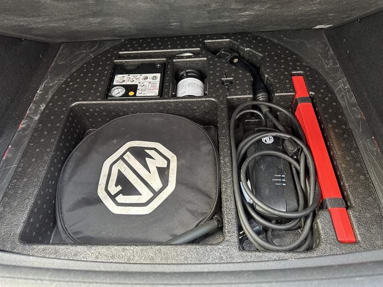 Mg Zs-ev thumbnail 57