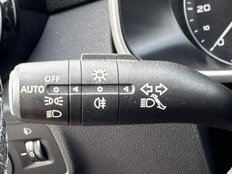 Mg Zs-ev thumbnail 42