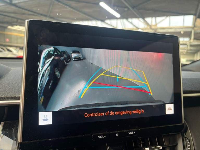 Toyota Corolla-cross thumbnail 41