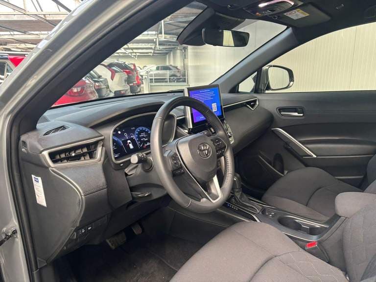 Toyota Corolla-cross thumbnail 27