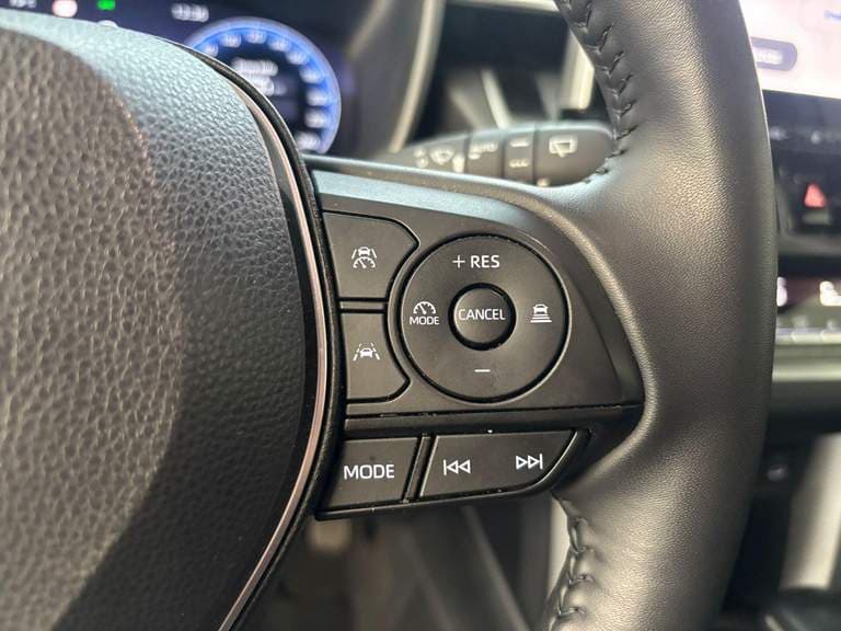 Toyota Corolla-cross thumbnail 34