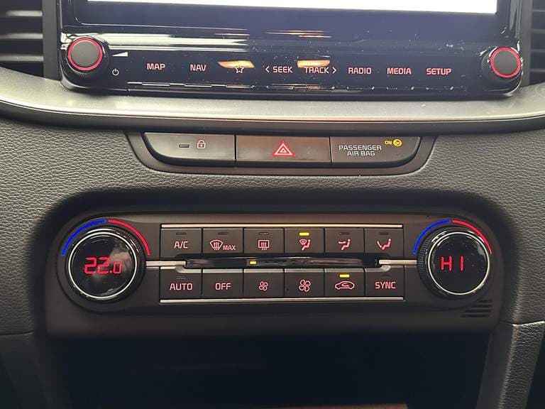 Kia Ceed thumbnail 43