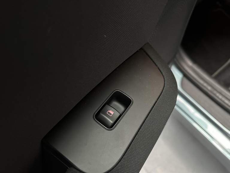 Kia Ceed thumbnail 46