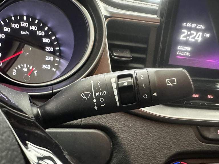 Kia Ceed thumbnail 32