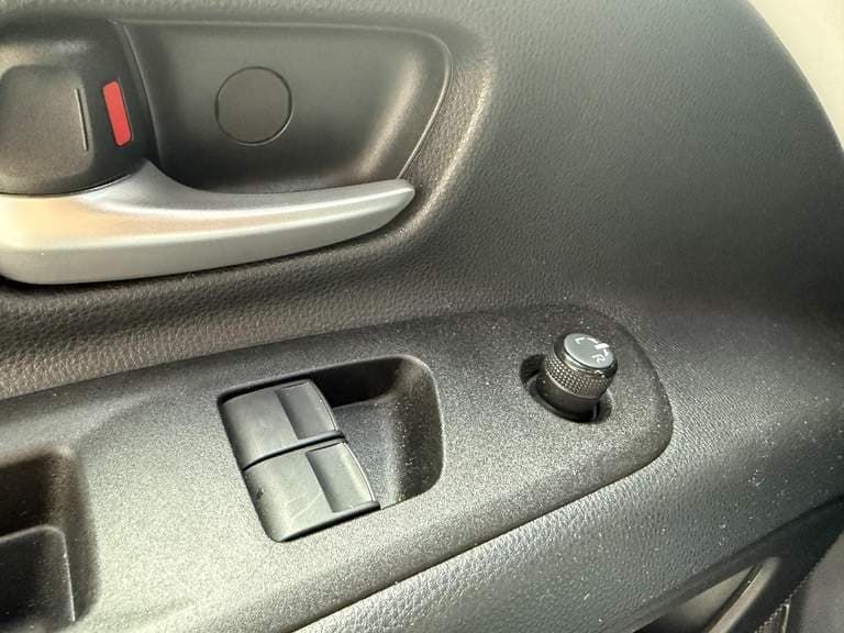 Toyota Aygo thumbnail 38