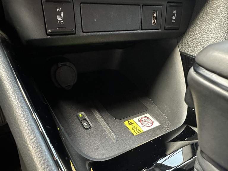 Toyota Yaris thumbnail 44