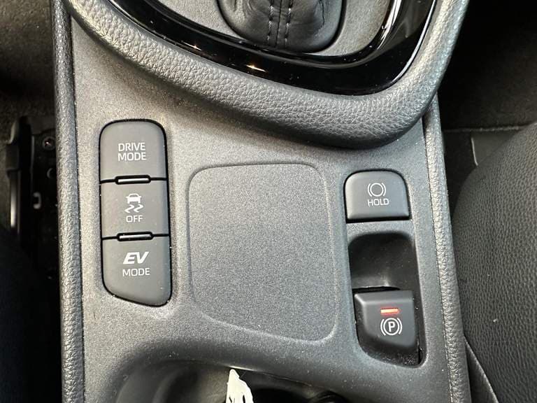 Toyota Yaris thumbnail 49