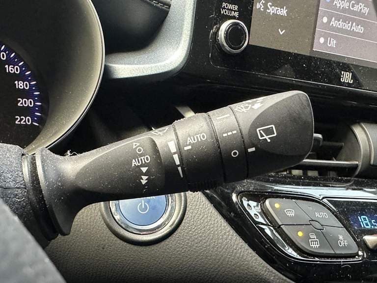 Toyota C-hr thumbnail 40