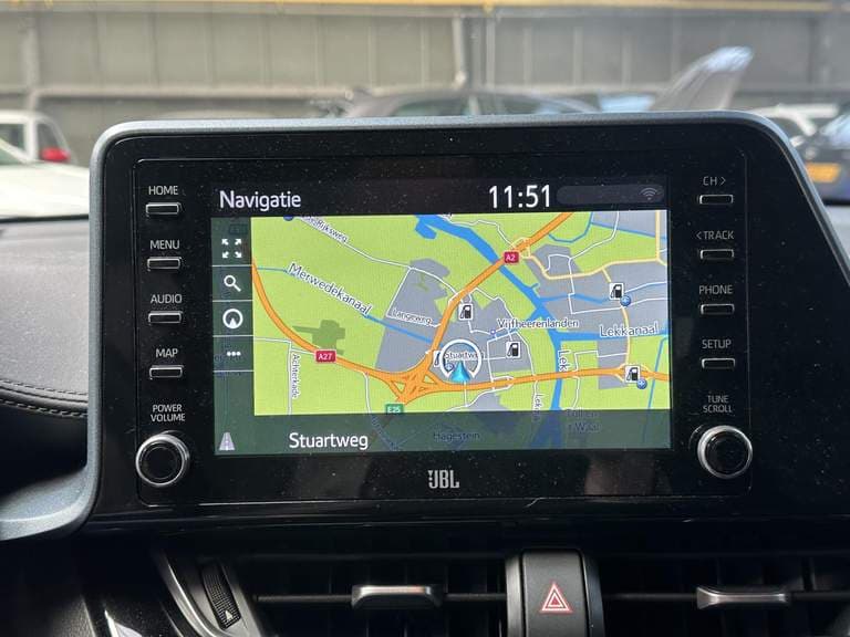 Toyota C-hr thumbnail 45