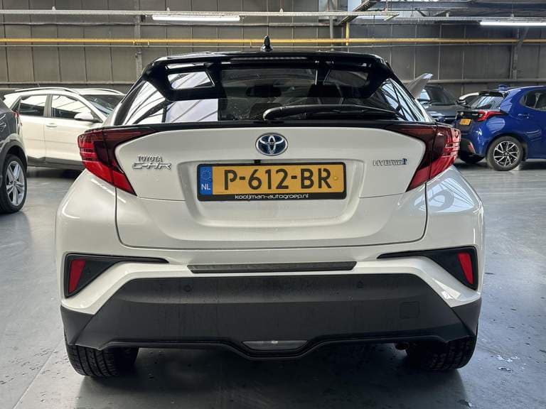 Toyota C-hr thumbnail 51