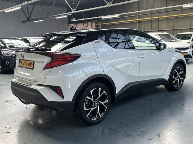 Toyota C-hr thumbnail 55