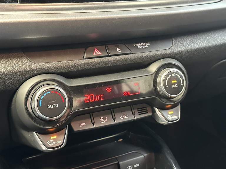 Kia Rio thumbnail 33