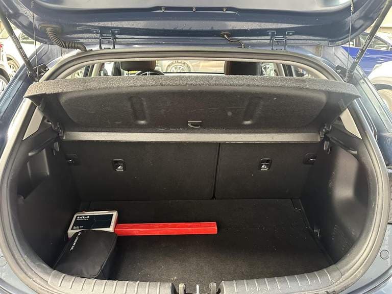 Kia Rio thumbnail 36