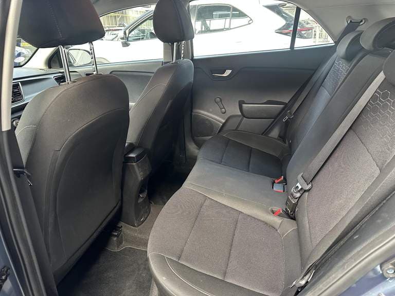 Kia Rio thumbnail 37