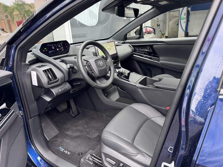 Toyota Bz4x thumbnail 36