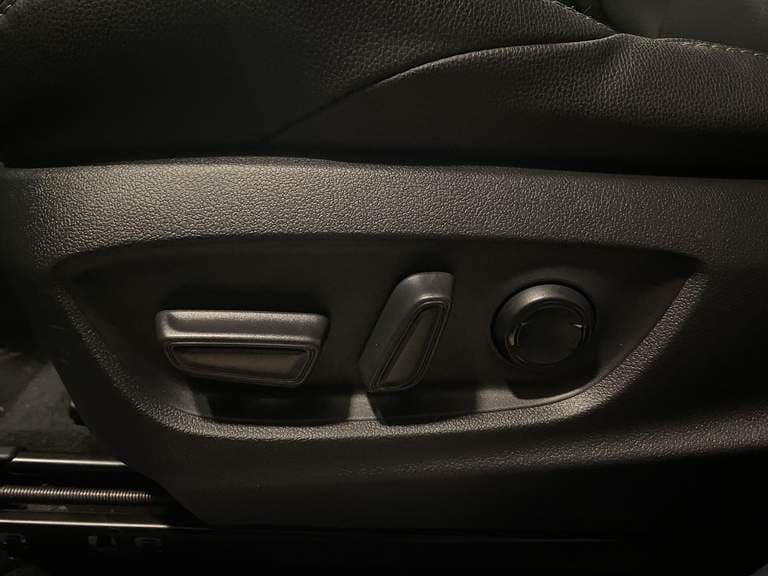 Toyota Bz4x thumbnail 38