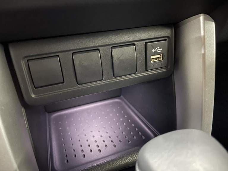 Toyota Corolla-cross thumbnail 48