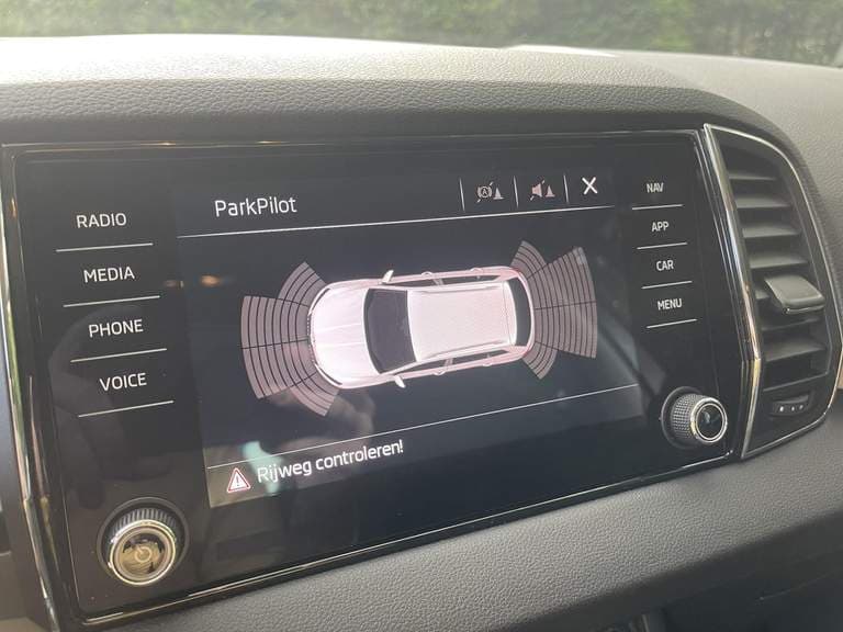 Skoda Karoq thumbnail 48