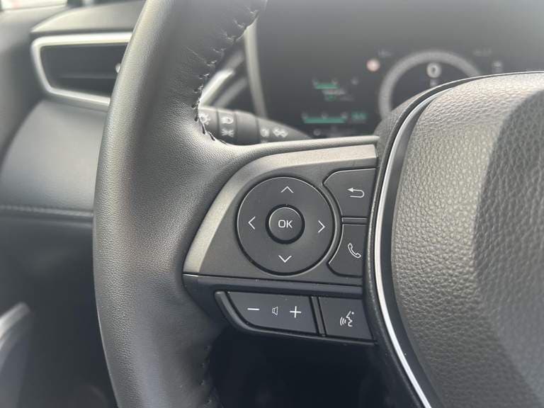 Toyota Corolla-cross thumbnail 37