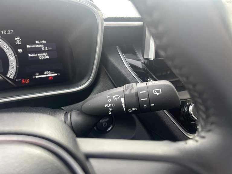 Toyota Corolla-cross thumbnail 40