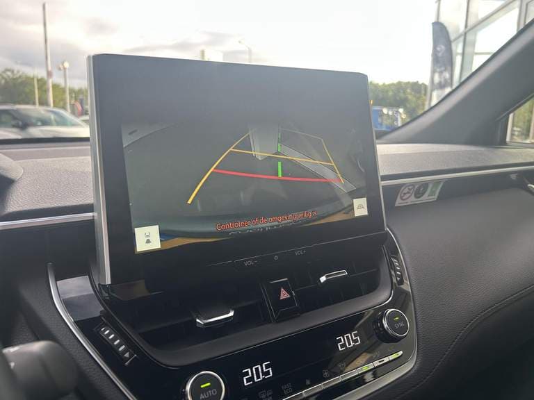 Toyota Corolla-cross thumbnail 43