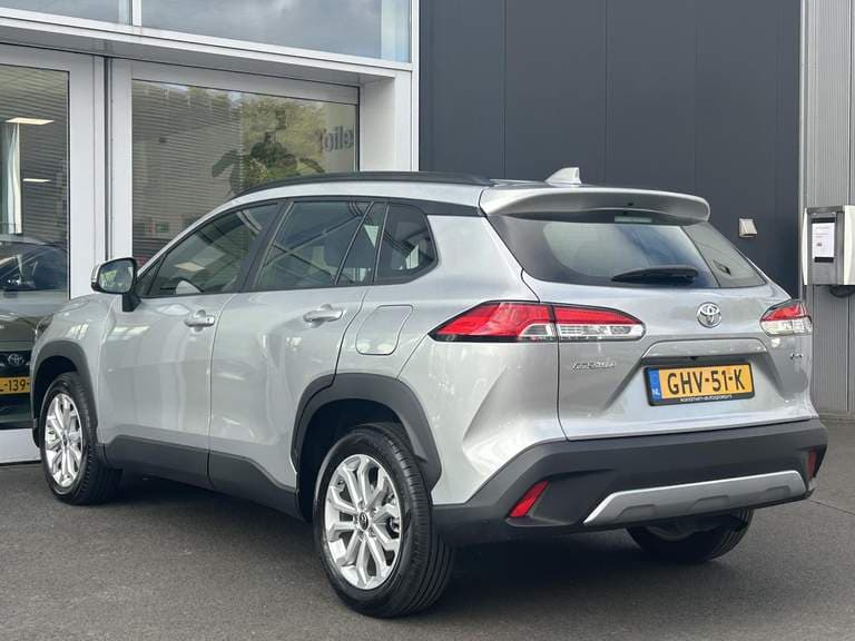 Toyota Corolla-cross thumbnail 31