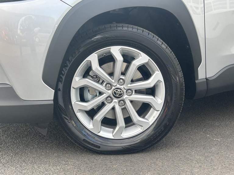 Toyota Corolla-cross thumbnail 32