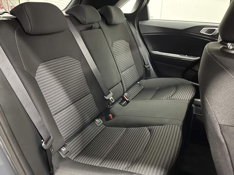 Kia Ceed thumbnail 45