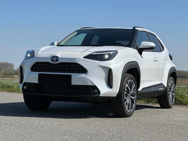 Toyota Yaris-cross thumbnail 11