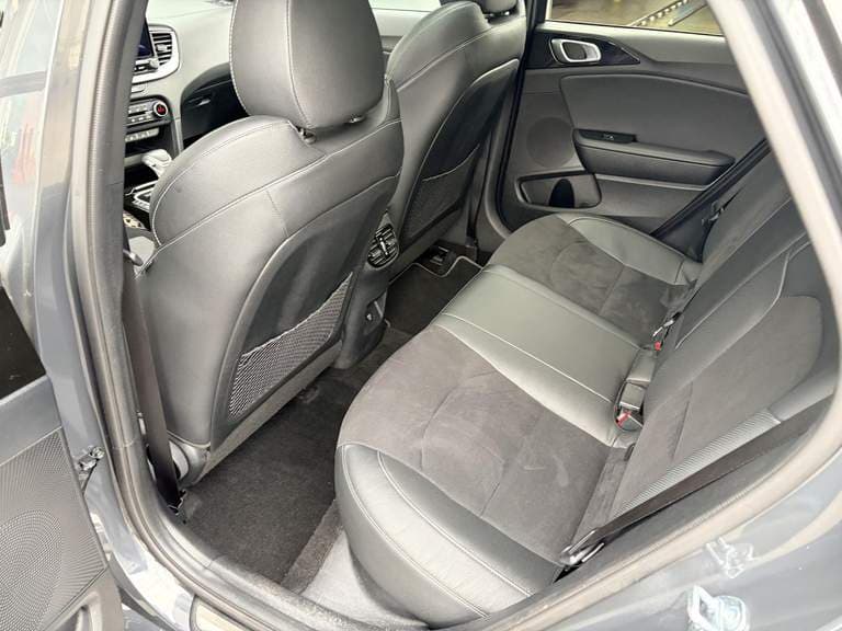 Kia Proceed thumbnail 47